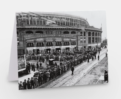 A line stands outside Comiskey Park in 1913